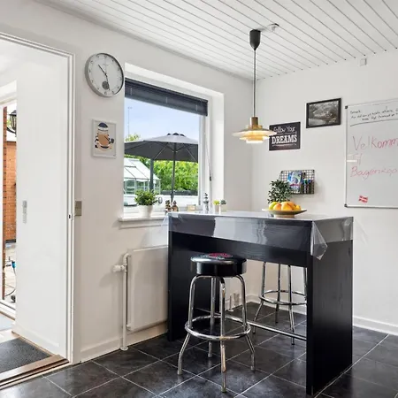 Deljan - 200m From The Sea By Interhome *